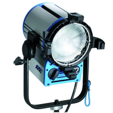 Прибор ARRI TRUE BLUE T2 L3.41255.B (MAN, black, bare ends)
